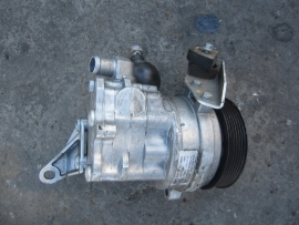 BMW - Power Steering Pump - 6765307